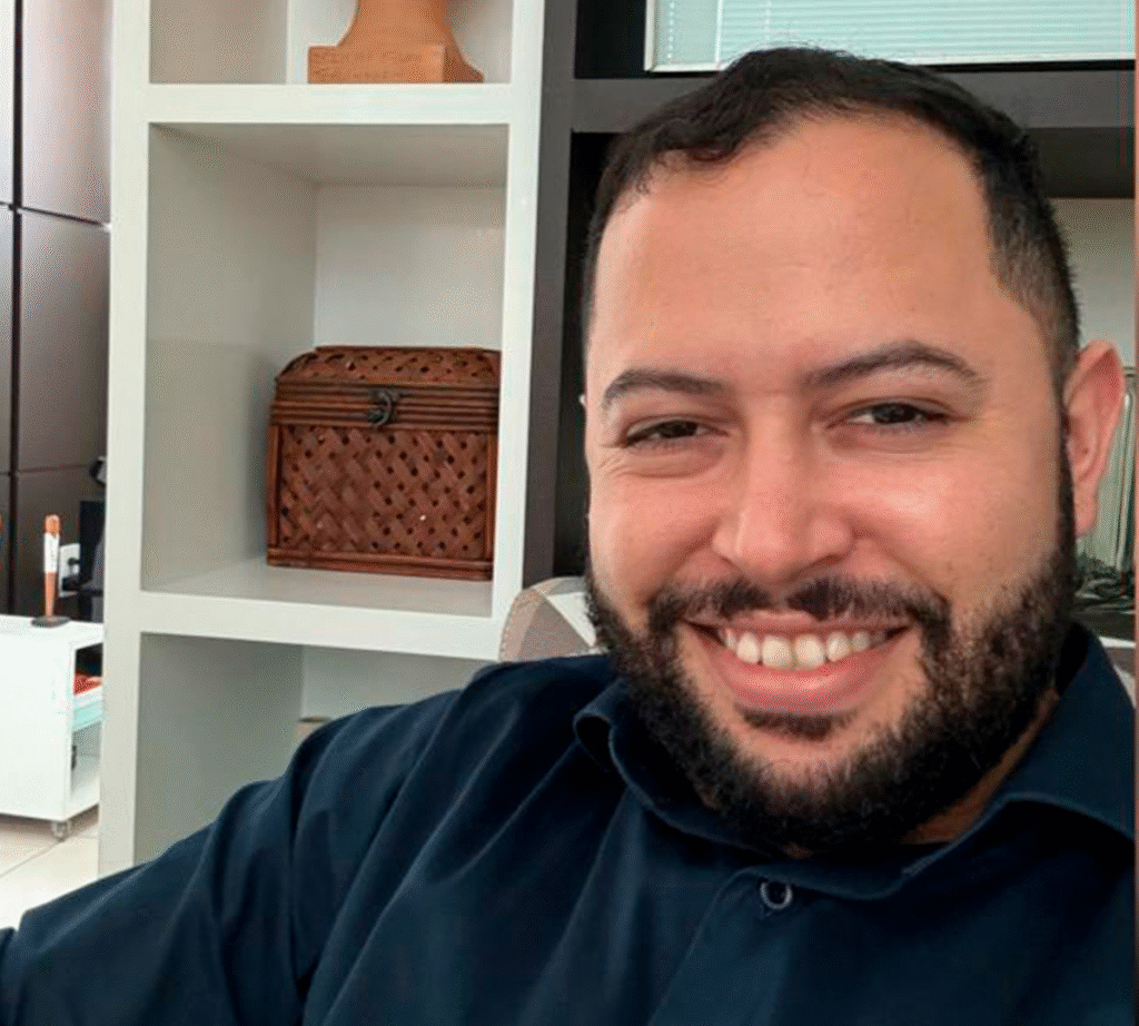 Dr. Iguh Lucena - Psiquiatra em Recife.jpeg