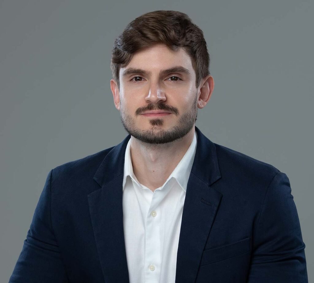 Dr. Lucas Marenga, médico neurologista em Recife | BonaVia Centro Médico - Clínica em Recife